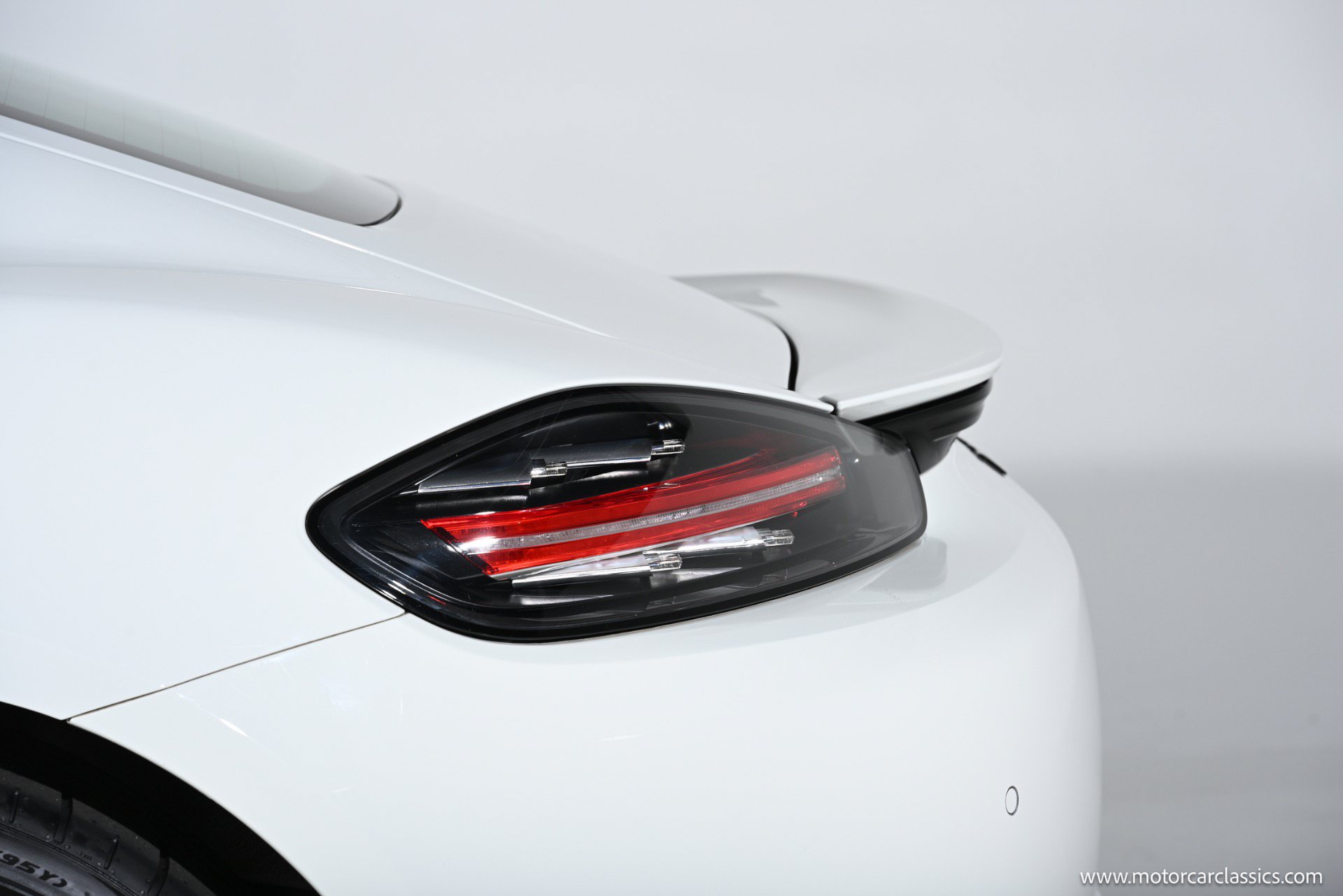 Used 2018 Porsche 718 Cayman S RWD image 19