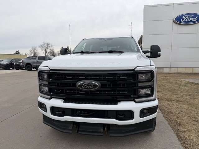 Used 2024 Ford F250 XLT w/ Black Appearance Package image 2