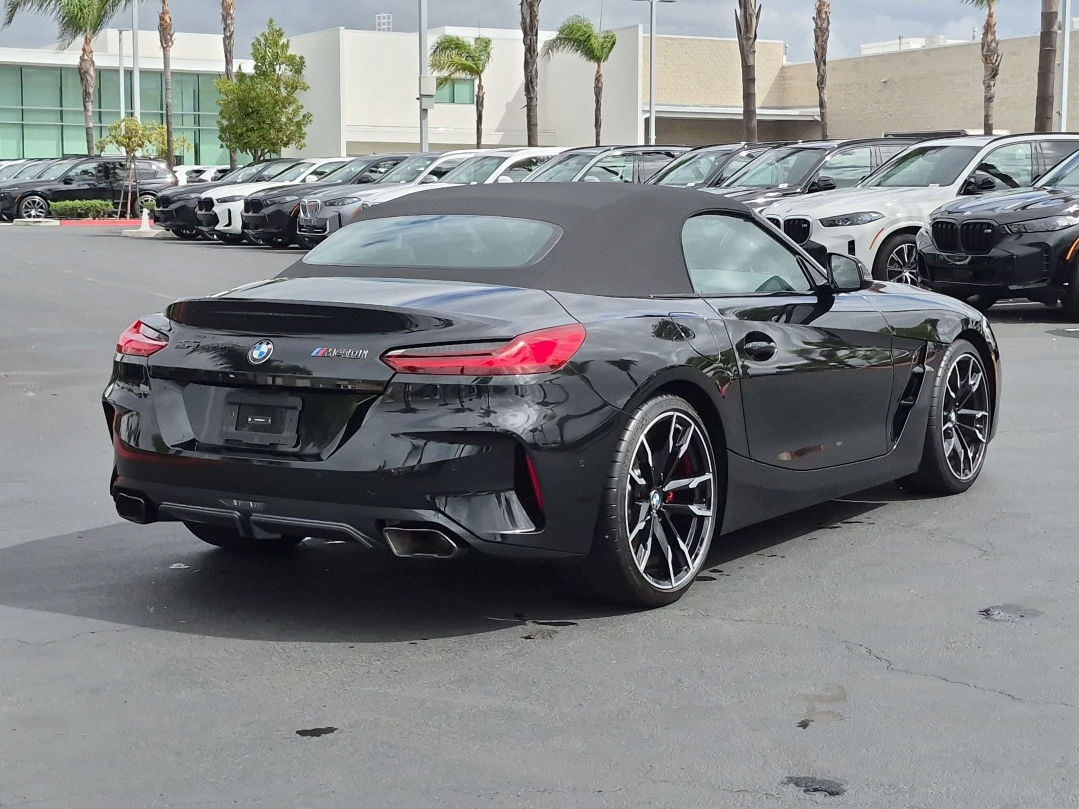 Used 2026 BMW Z4 M40i w/ Premium Package RWD image 10