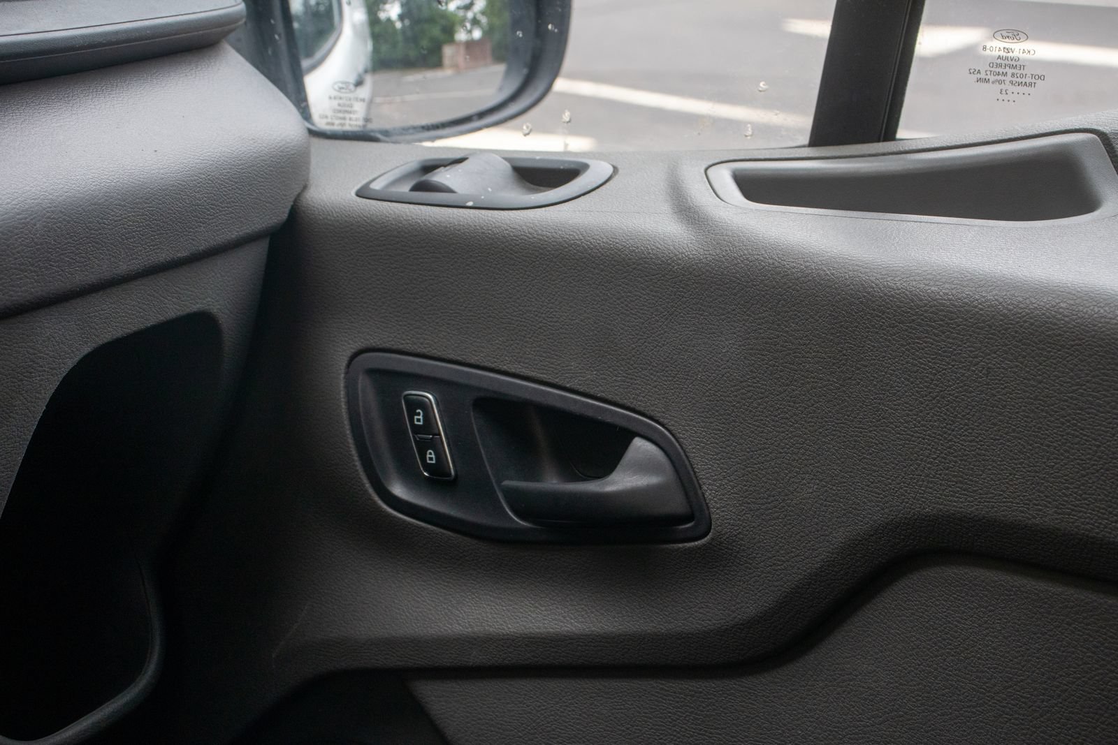Used 2023 Ford Transit 250 Medium Roof AWD image 18