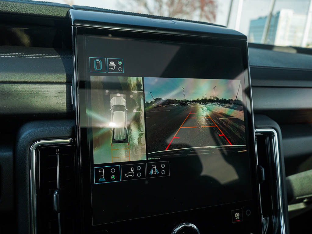 New 2026 GMC Yukon XL Denali w/ Sun & Power Step Package image 26