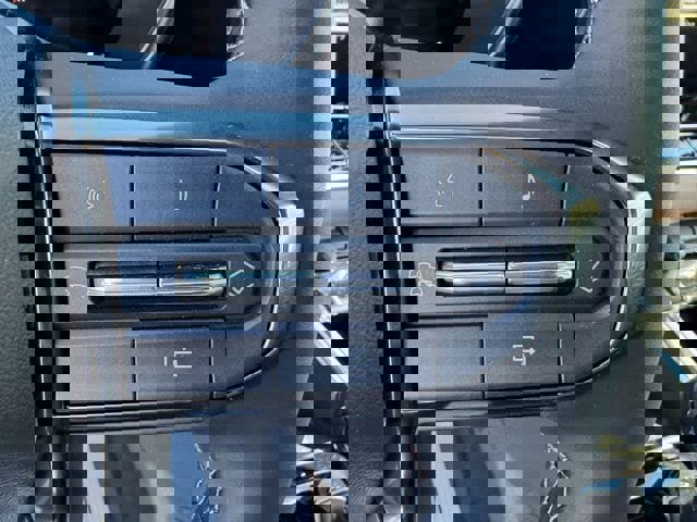 New 2026 GMC Canyon AT4 image 21