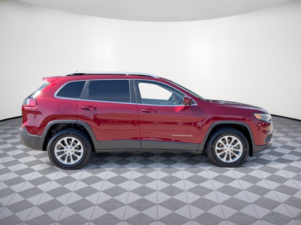 Used 2019 Jeep Cherokee Latitude w/ Popular Appearance Group AWD/4WD image 8