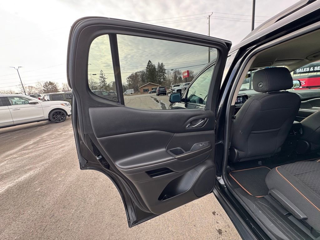 Used 2017 GMC Acadia SLE w/ Driver Alert Package I image 48