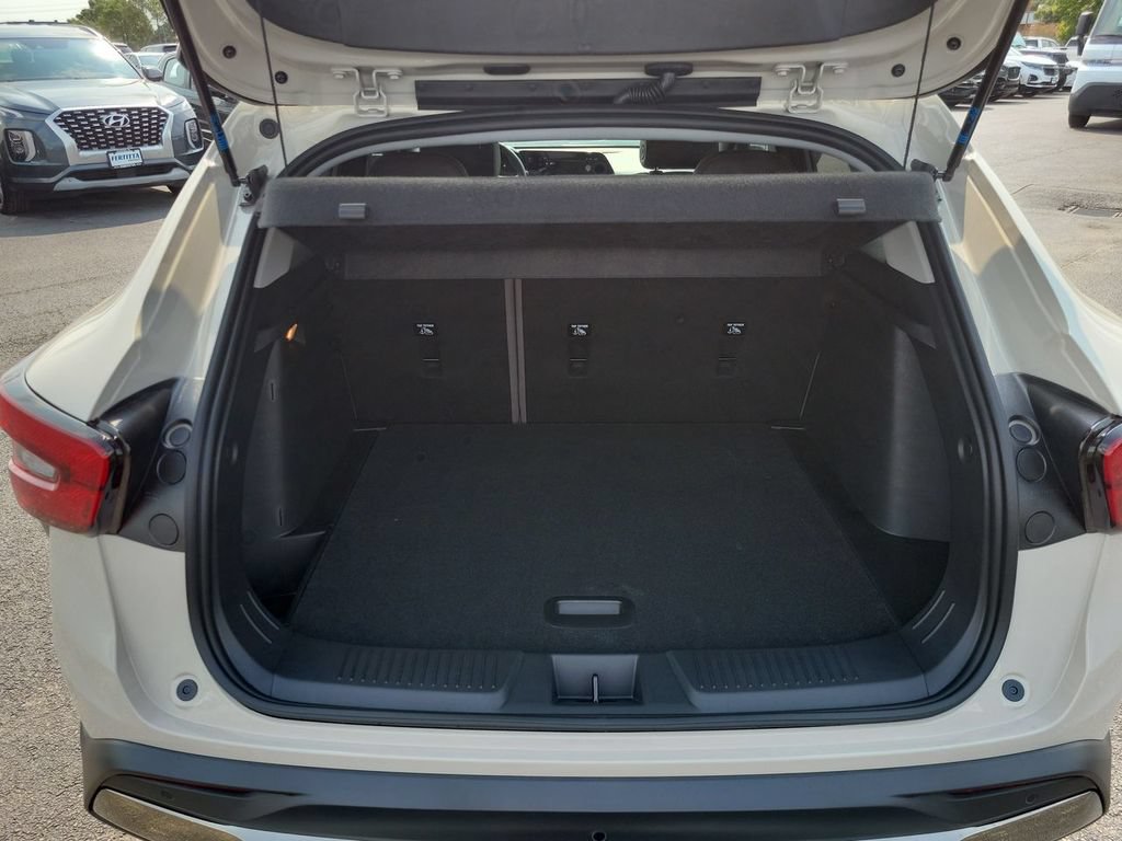 New 2026 Chevrolet Trax ACTIV w/ Sunroof Package FWD image 26