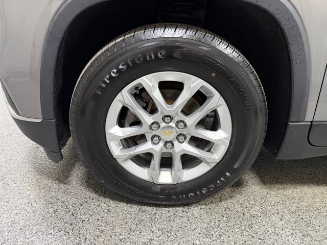 Used 2019 Chevrolet Traverse LT w/ LPO, Floor Liner Package AWD/4WD image 28