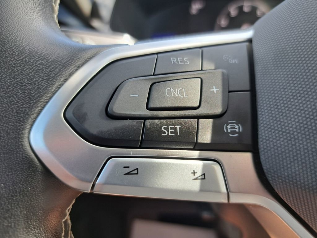 Used 2023 Volkswagen Taos S FWD image 15