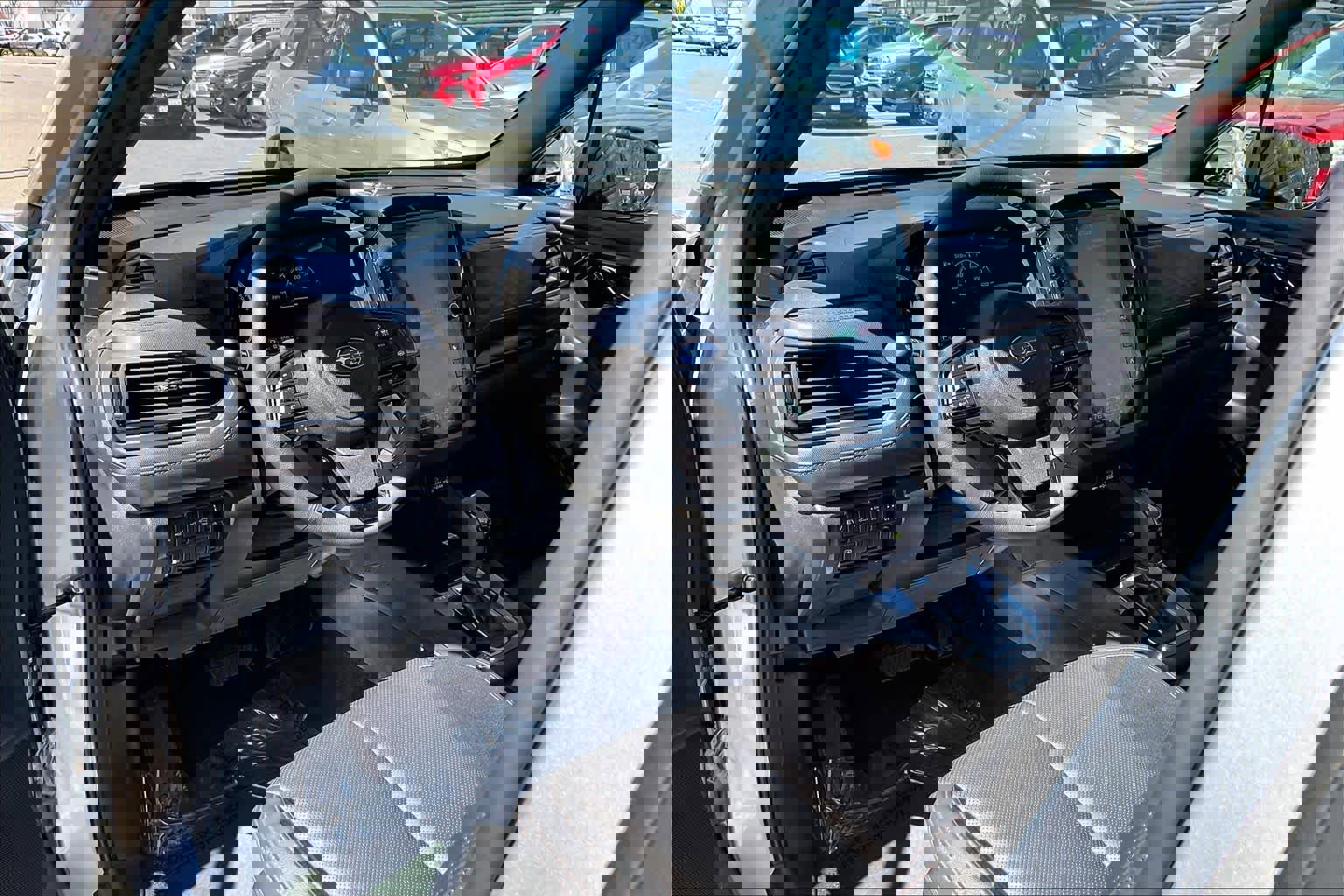 Used 2025 Subaru Forester Touring AWD/4WD image 18