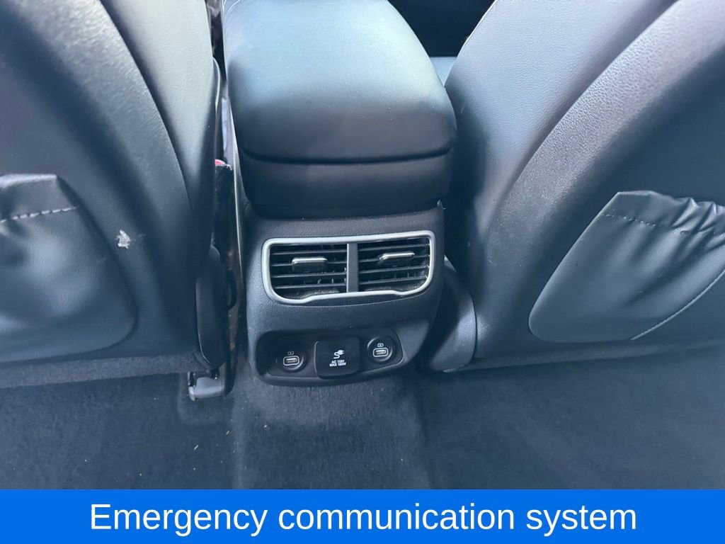 Certified 2022 Hyundai Santa Fe Limited image 15