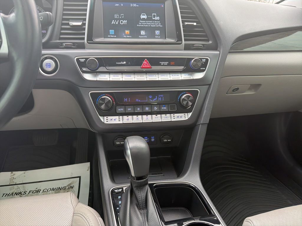 Used 2019 Hyundai Sonata Limited w/ Cargo Package image 16