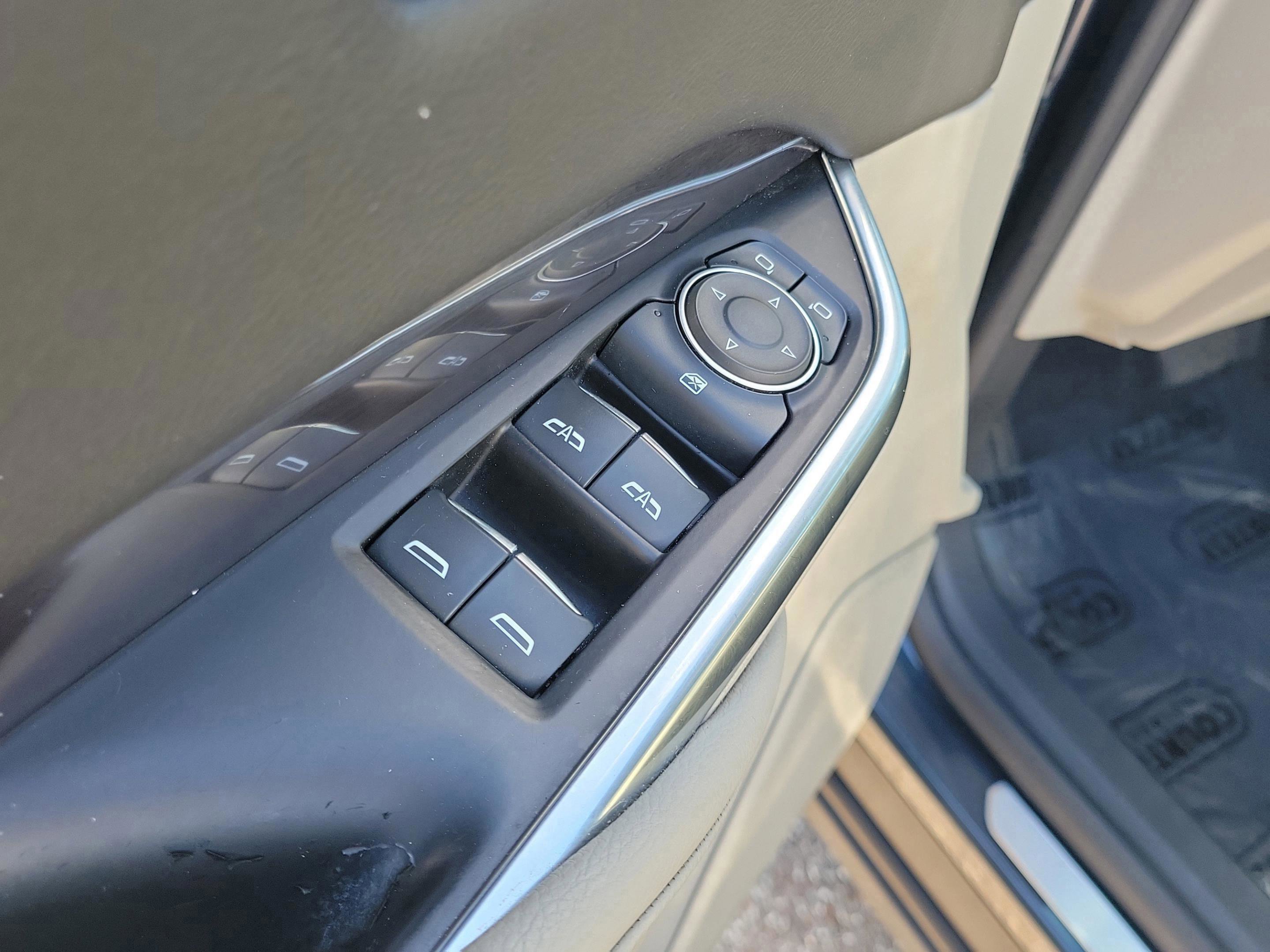 Used 2019 Cadillac XT4 Luxury image 15