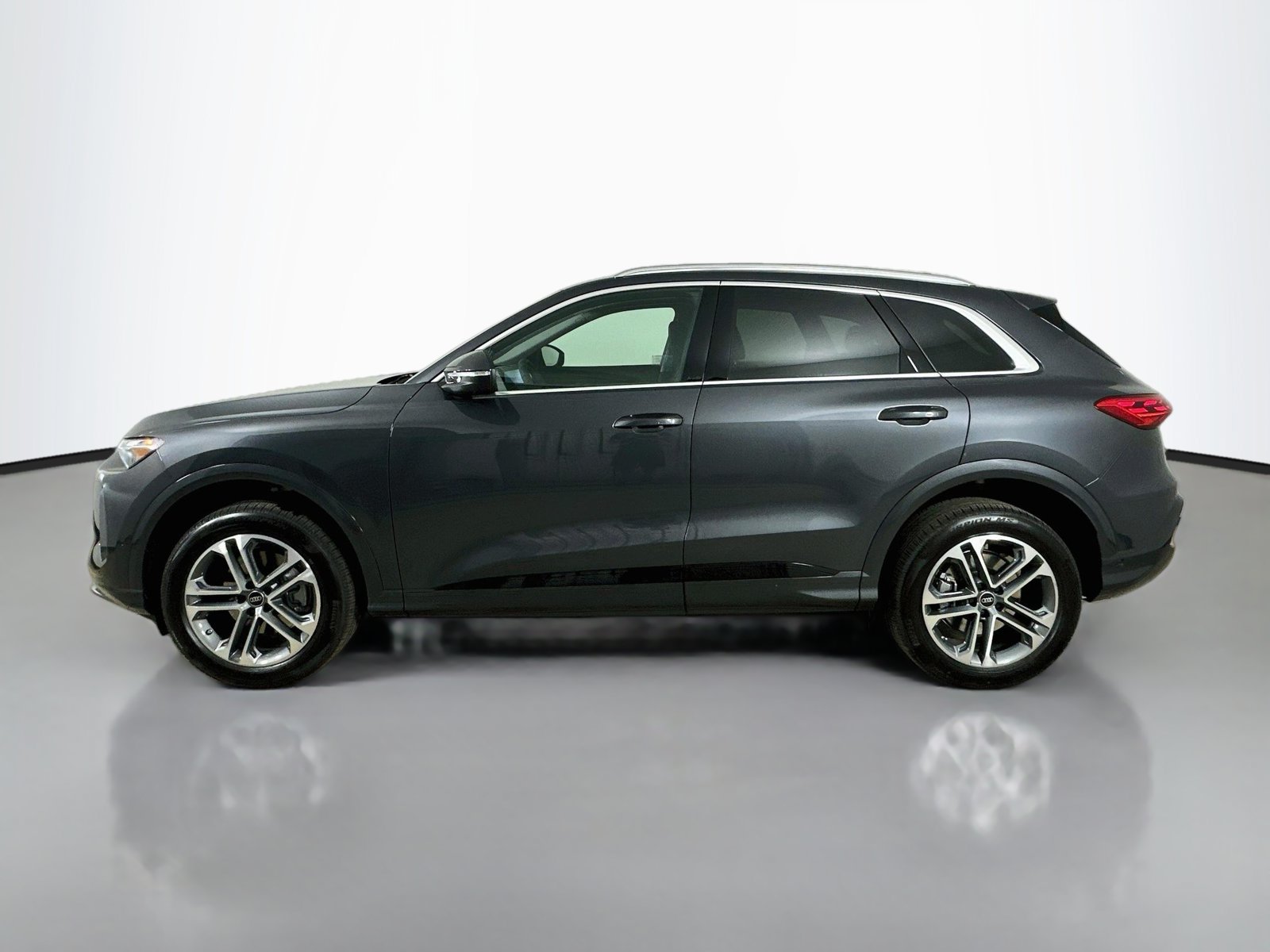 New 2026 Audi Q5 Premium AWD/4WD image 8