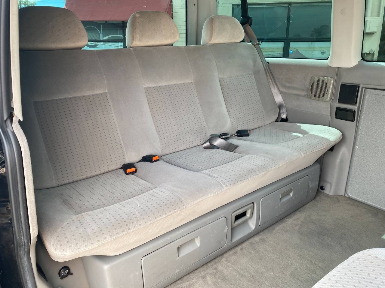 Used 2000 Volkswagen Eurovan MV FWD image 20