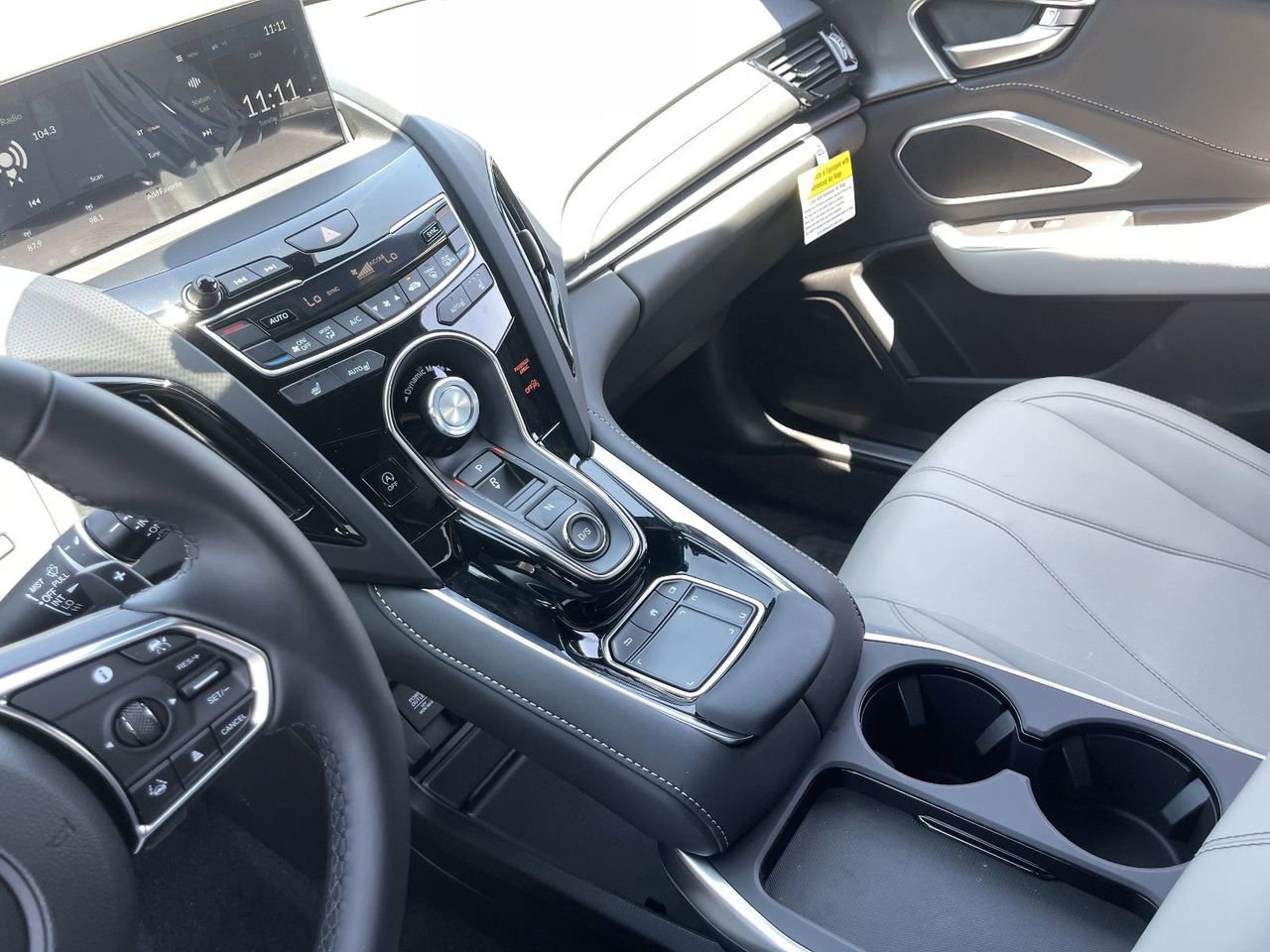 New 2026 Acura RDX SH-AWD image 30