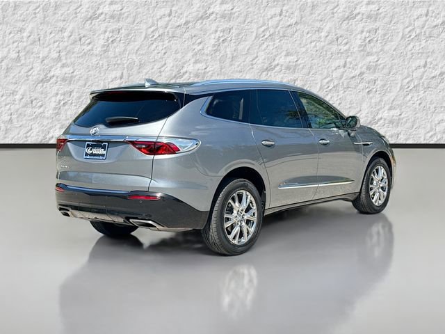 Used 2023 Buick Enclave Premium w/ Experience Buick Package AWD/4WD image 3