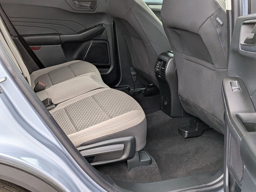 Used 2022 Ford Escape SE w/ Convenience Package image 19