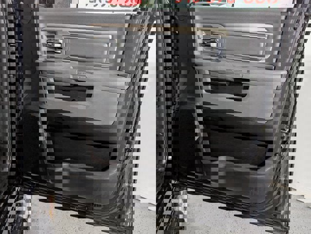 Used 2017 RAM 3500 Big Horn image 21