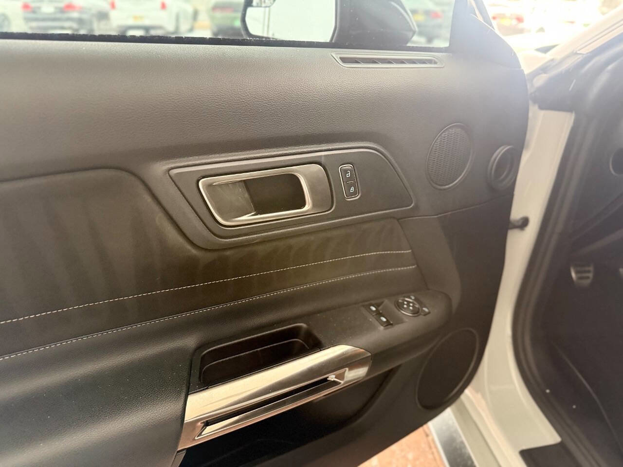 Used 2017 Ford Mustang Shelby GT350 w/ Electronics Package image 35