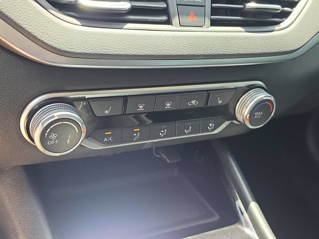 Certified 2021 Nissan Altima 2.5 SV w/ SV Premium Package FWD image 25