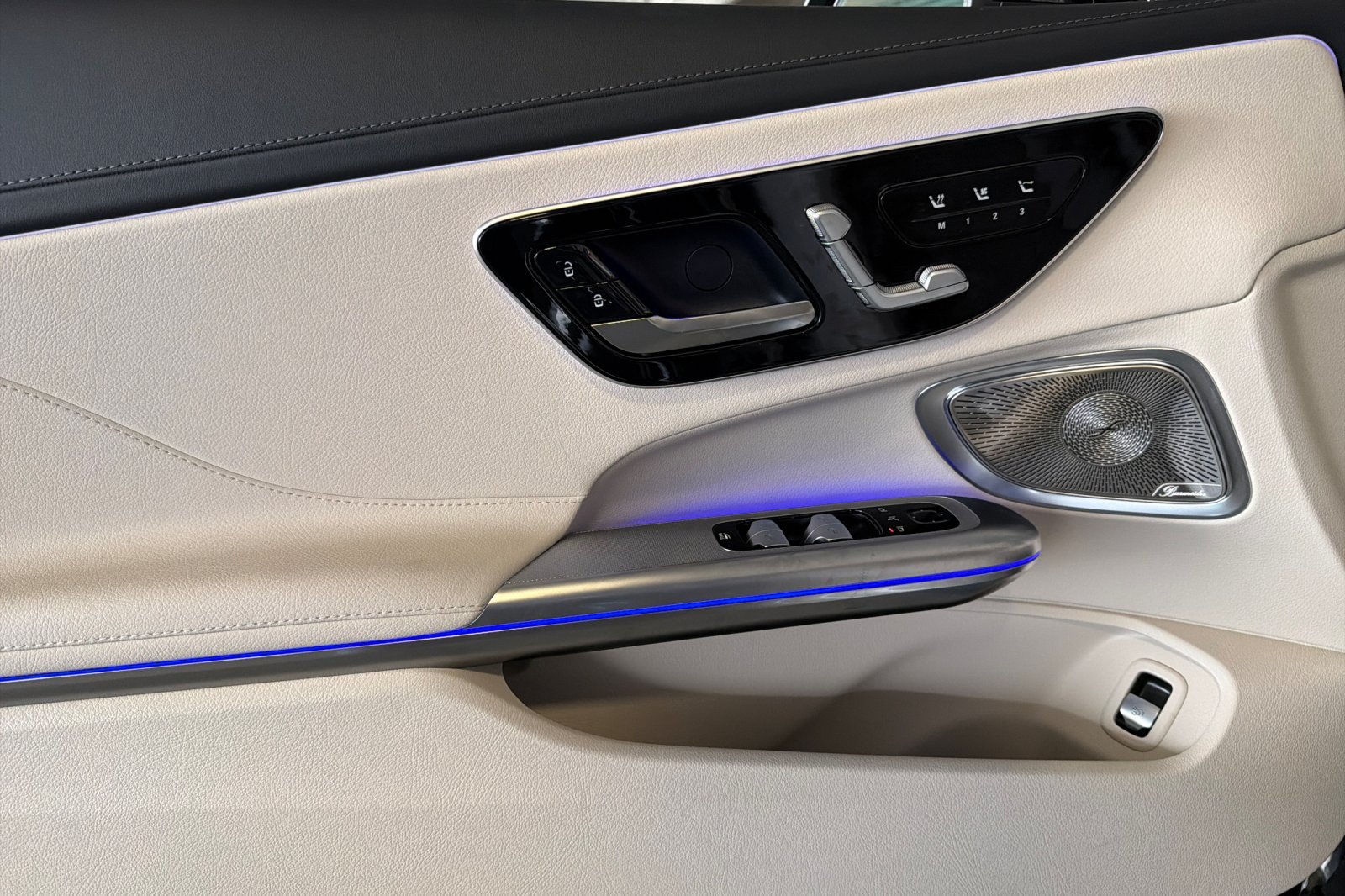 New 2027 Mercedes-Benz CLE 53 AMG 4MATIC Cabriolet image 11