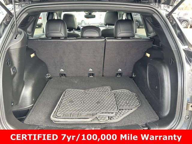 Used 2023 Jeep Compass Latitude w/ Sun and Sound Group image 13