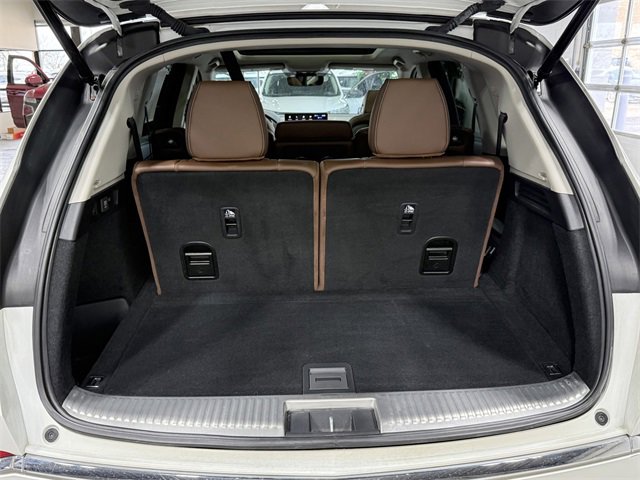 Certified 2022 Acura MDX SH-AWD w/ Advance Package image 24