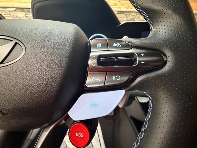 Certified 2025 Hyundai Elantra N FWD image 25