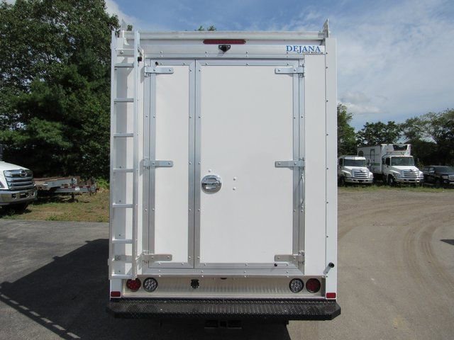 New 2025 GMC Savana 3500 w/ Power Convenience Package image 3