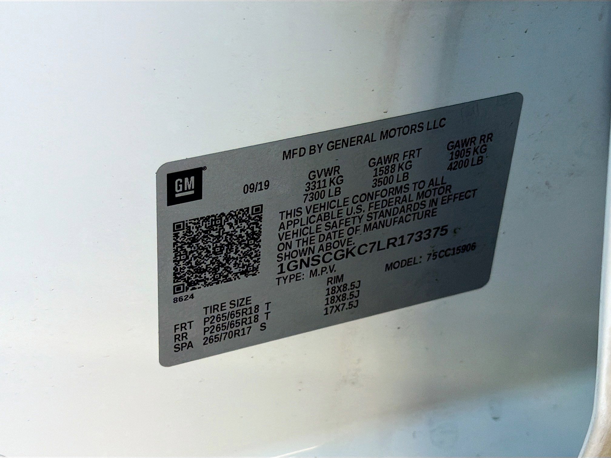 Used 2020 Chevrolet Suburban LS image 41