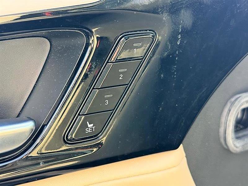 Used 2023 Acura MDX FWD w/ Technology Package image 22
