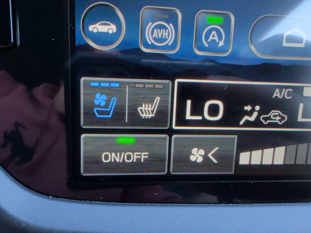 Used 2025 Subaru Forester Touring AWD/4WD image 19