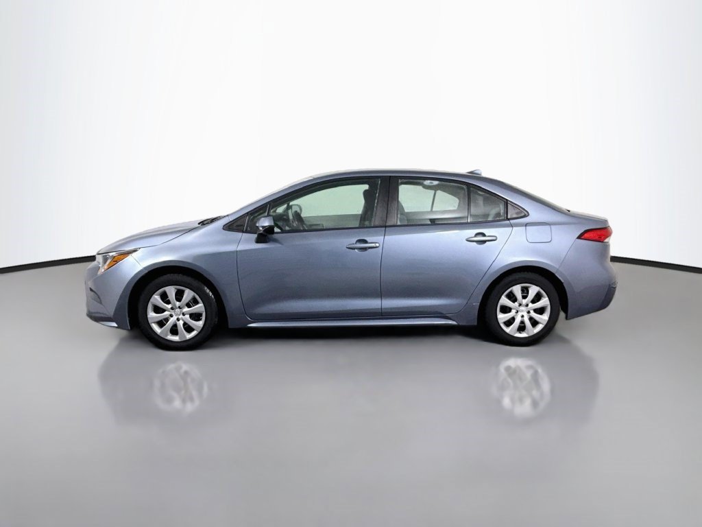 Used 2022 Toyota Corolla LE FWD image 6