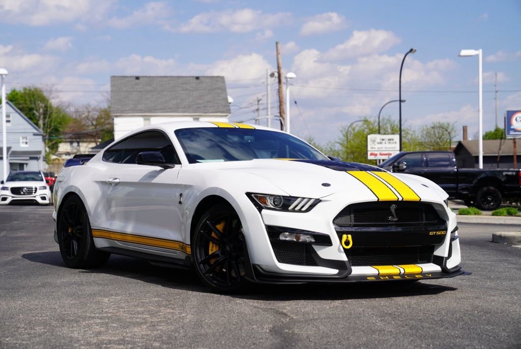 Used 2022 Ford Mustang Shelby GT500 w/ Technology Package RWD image 34