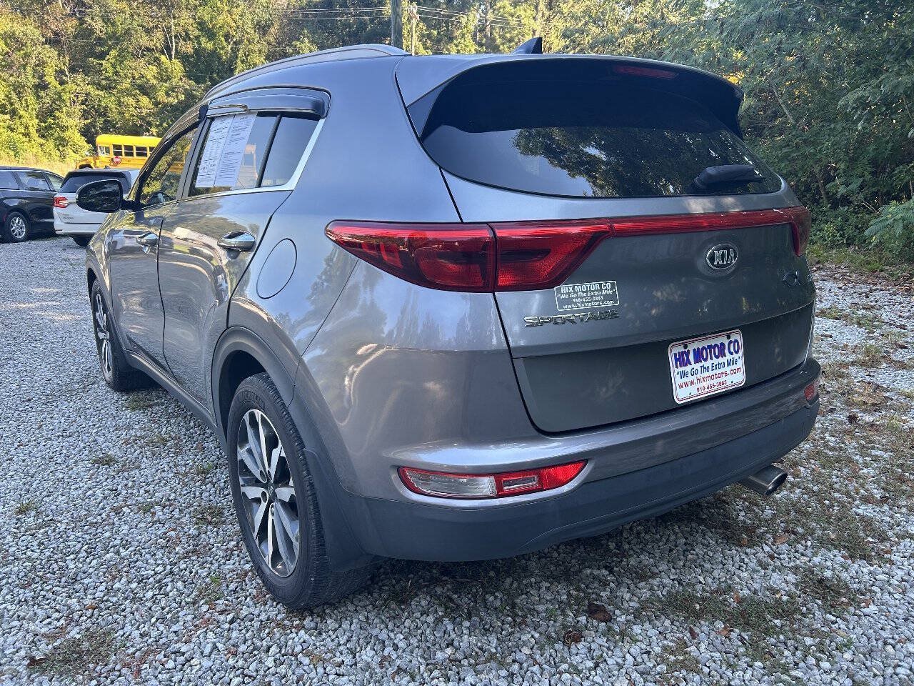 Used 2017 Kia Sportage EX w/ EX Premium Package FWD image 3