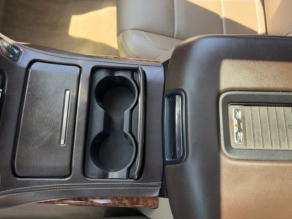 Used 2017 Chevrolet Tahoe Premier AWD/4WD image 23