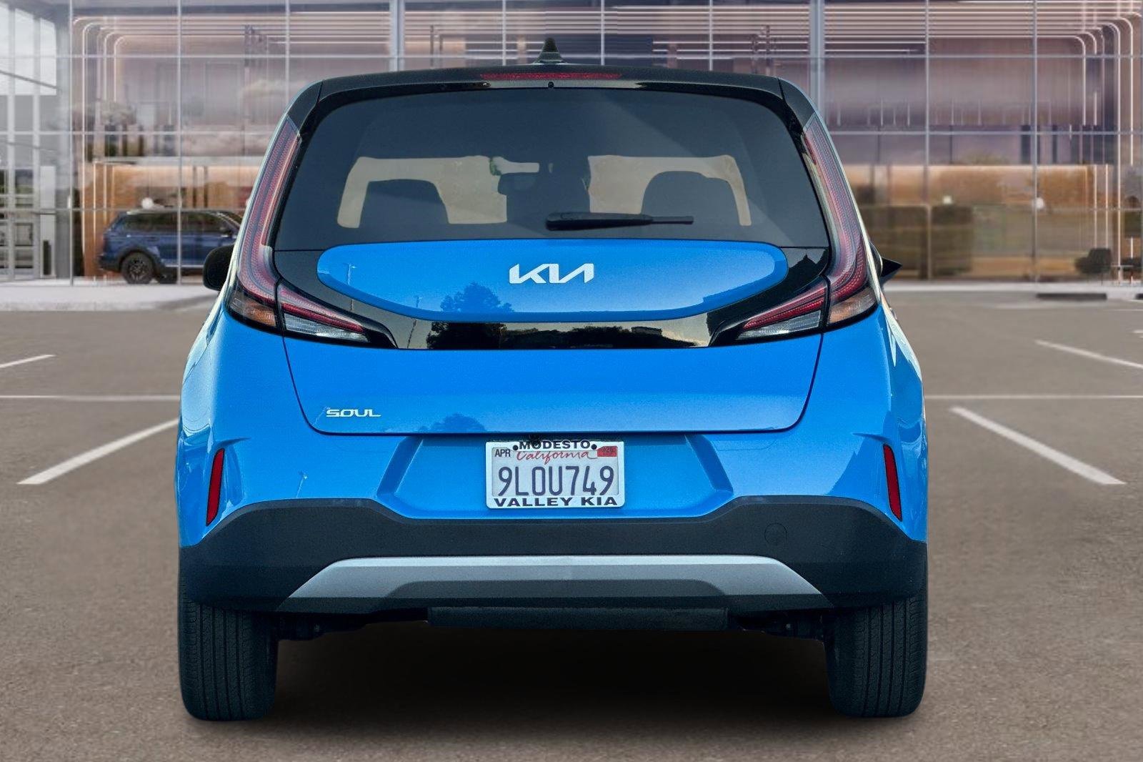 Certified 2024 Kia Soul S image 5