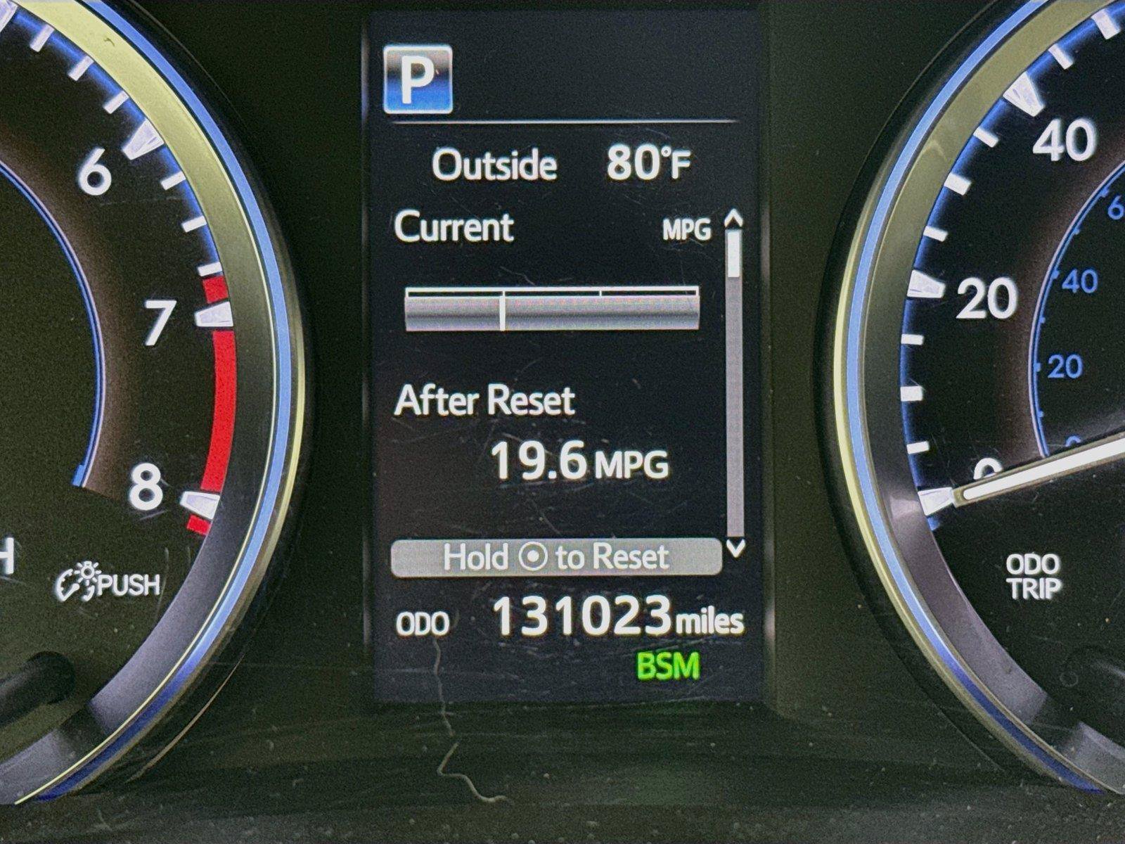 Used 2017 Toyota Highlander XLE AWD/4WD image 11