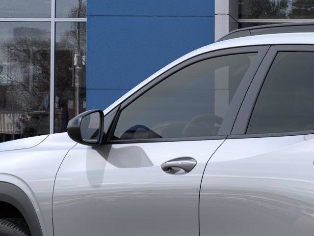 New 2026 Chevrolet Trax RS w/ Sunroof Package FWD image 12