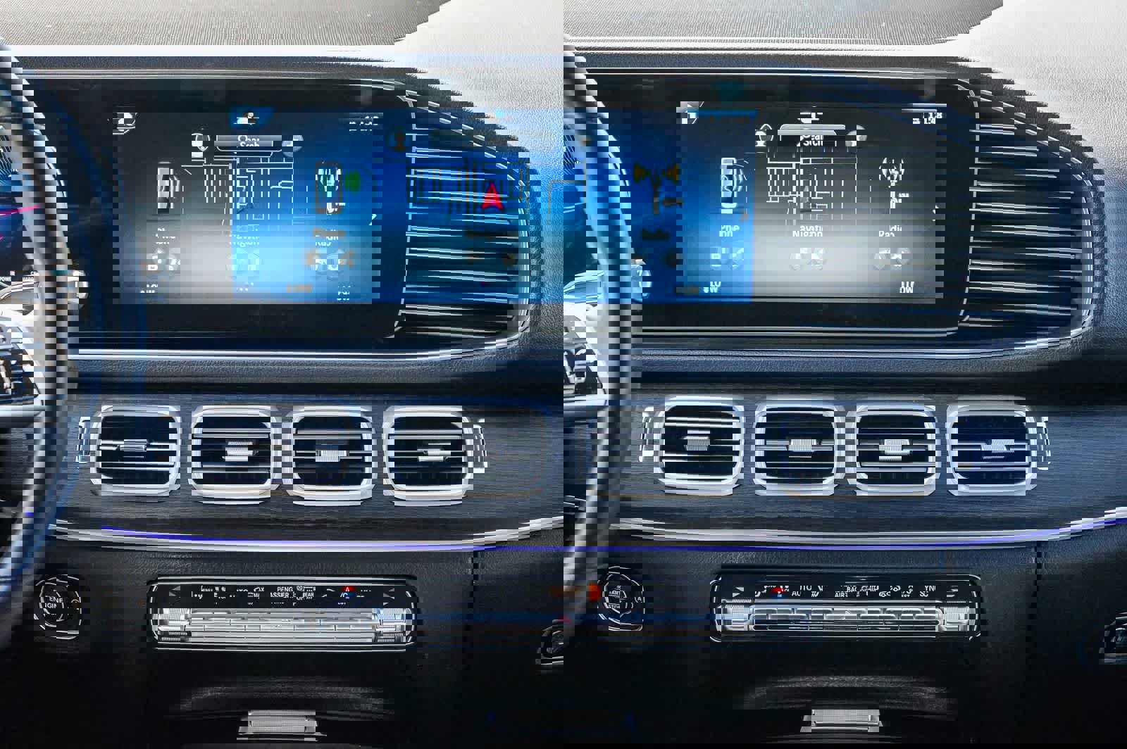 Used 2025 Mercedes-Benz GLE 350 4MATIC image 11