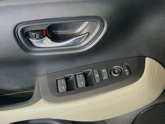 Used 2026 Honda HR-V LX image 12