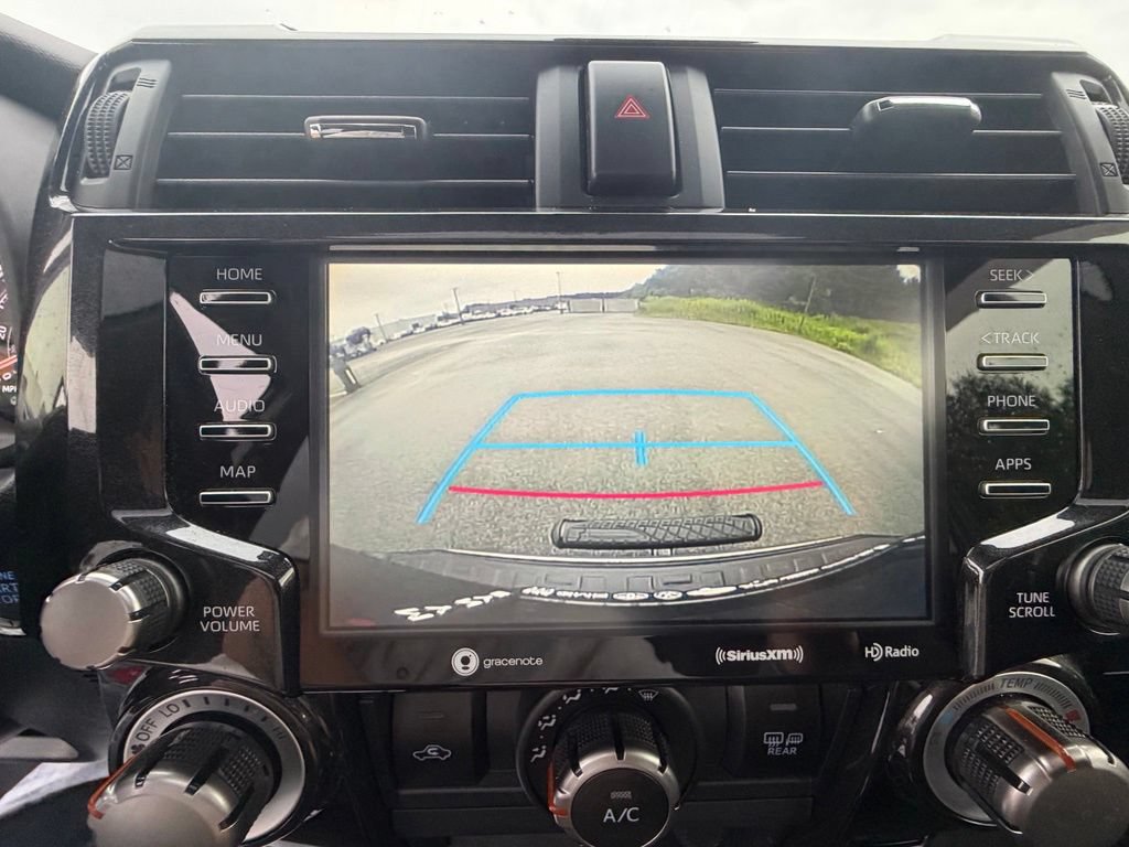 Used 2022 Toyota 4Runner TRD Off-Road Premium w/ Moonroof Package AWD/4WD image 27