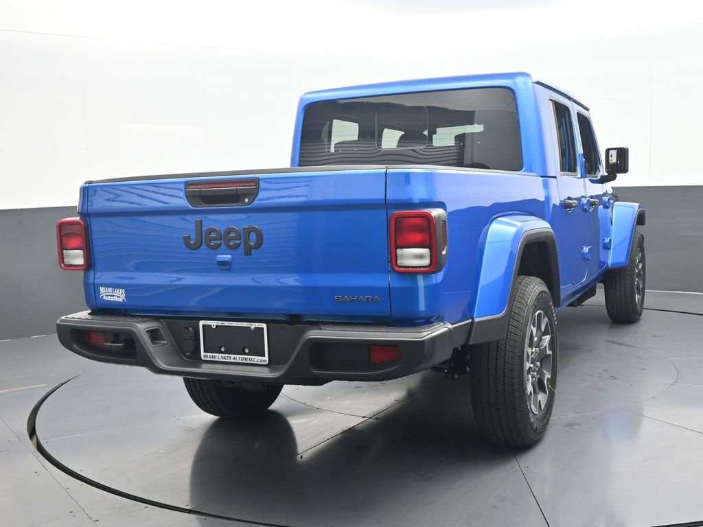 New 2026 Jeep Gladiator Sahara image 5
