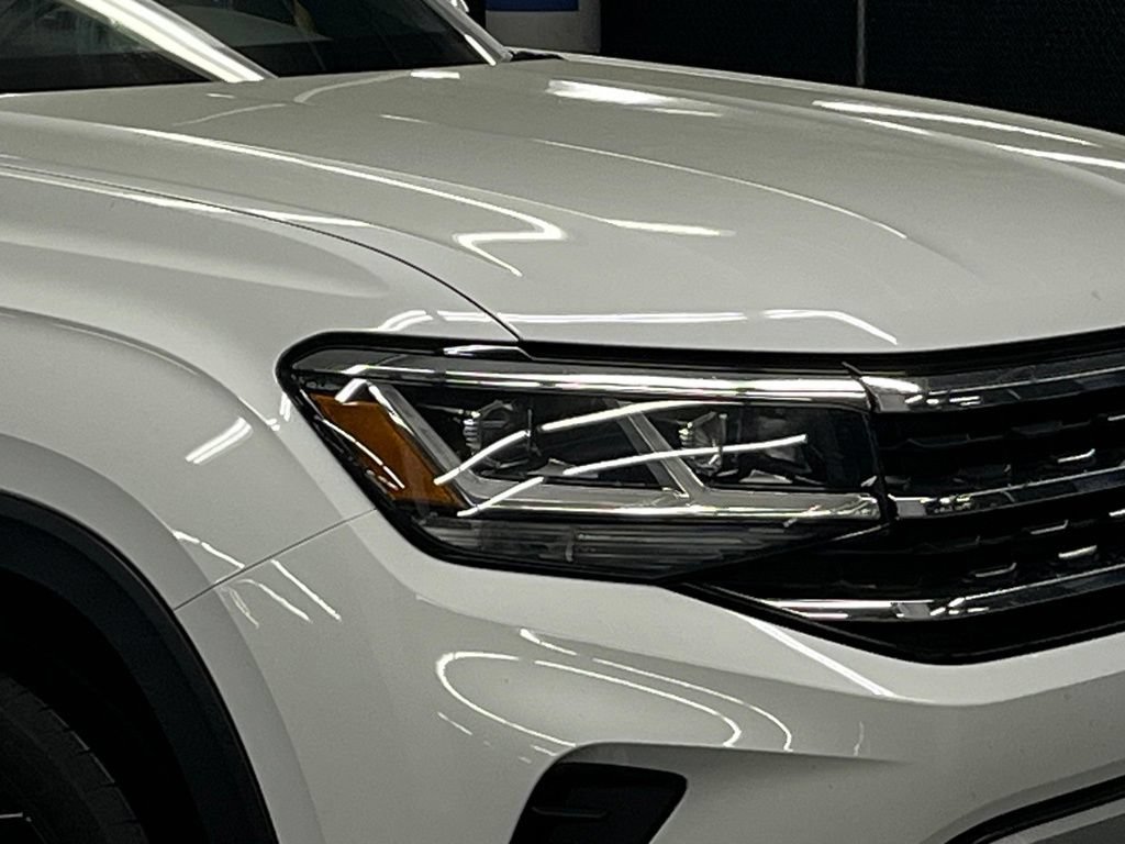 Used 2023 Volkswagen Atlas Cross Sport SE w/ Panoramic Sunroof Package AWD/4WD image 44
