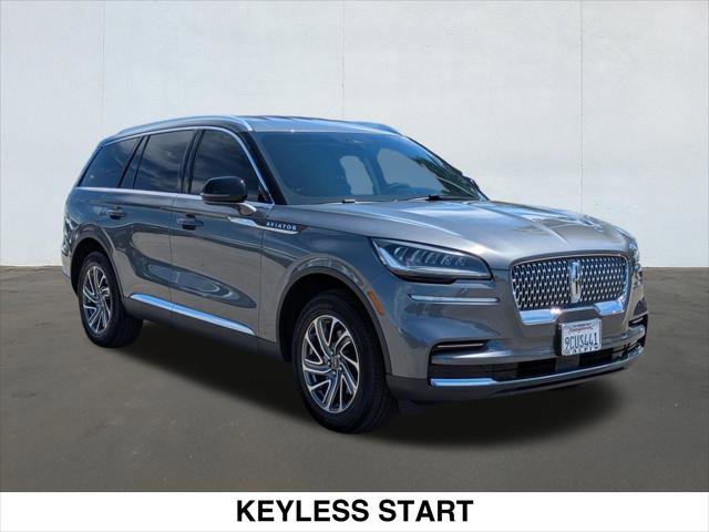 Certified 2023 Lincoln Aviator AWD w/ Class IV Trailer Tow Package image 7