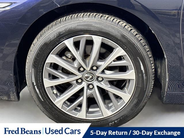 Used 2022 Lexus ES 350 w/ Accessory Package image 31