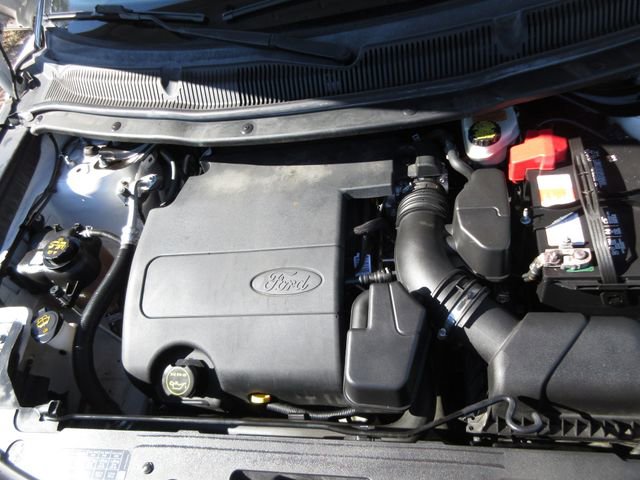 Used 2017 Ford Explorer XLT w/ Equipment Group 202A image 30