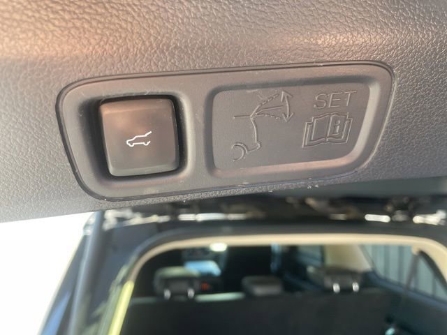Used 2024 Ford Expedition Max XLT AWD/4WD image 68