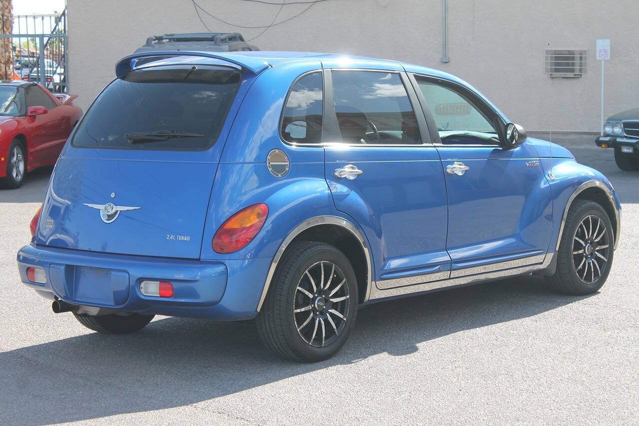 Used 2004 Chrysler PT Cruiser Limited FWD image 8