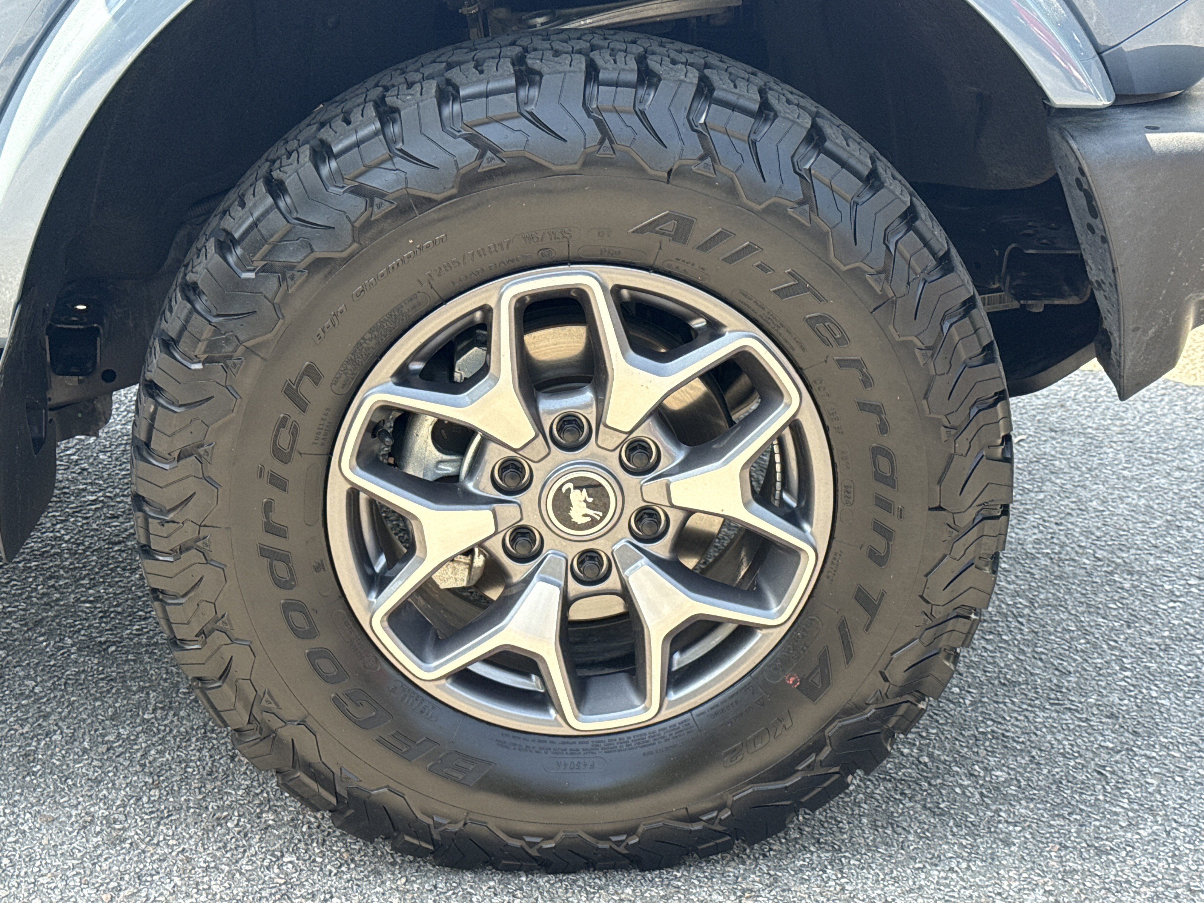 Used 2023 Ford Bronco Outer Banks image 12