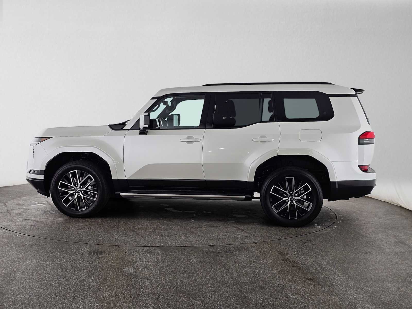 New 2026 Lexus GX 550 w/ Accessory Package (2T) AWD/4WD image 6